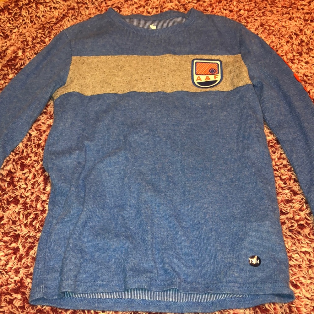 Blue long sleeve shirt